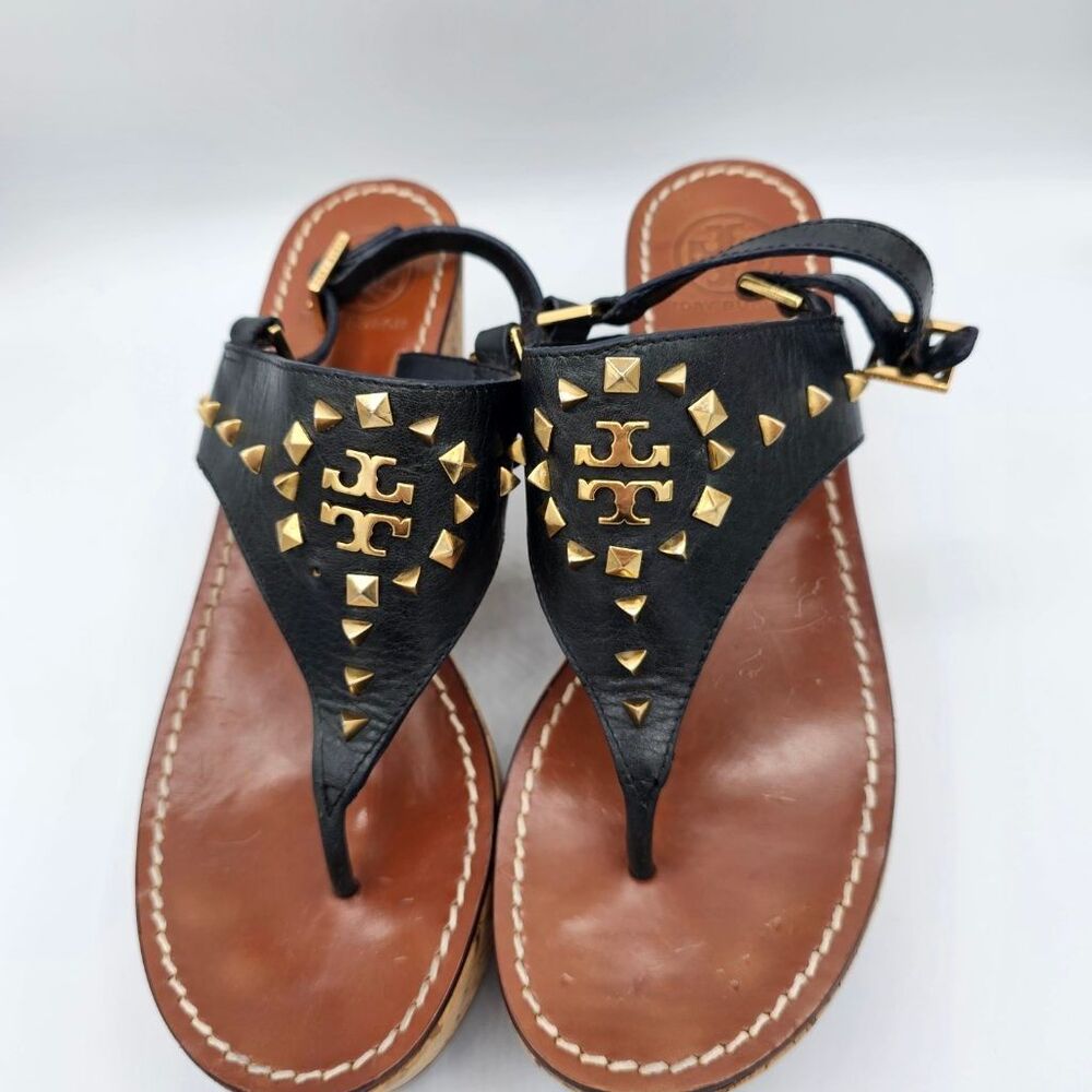 Tory Burch Studded Black Leather Cork Wedge Thong Sandals Womens 8.5 M Gold Logo